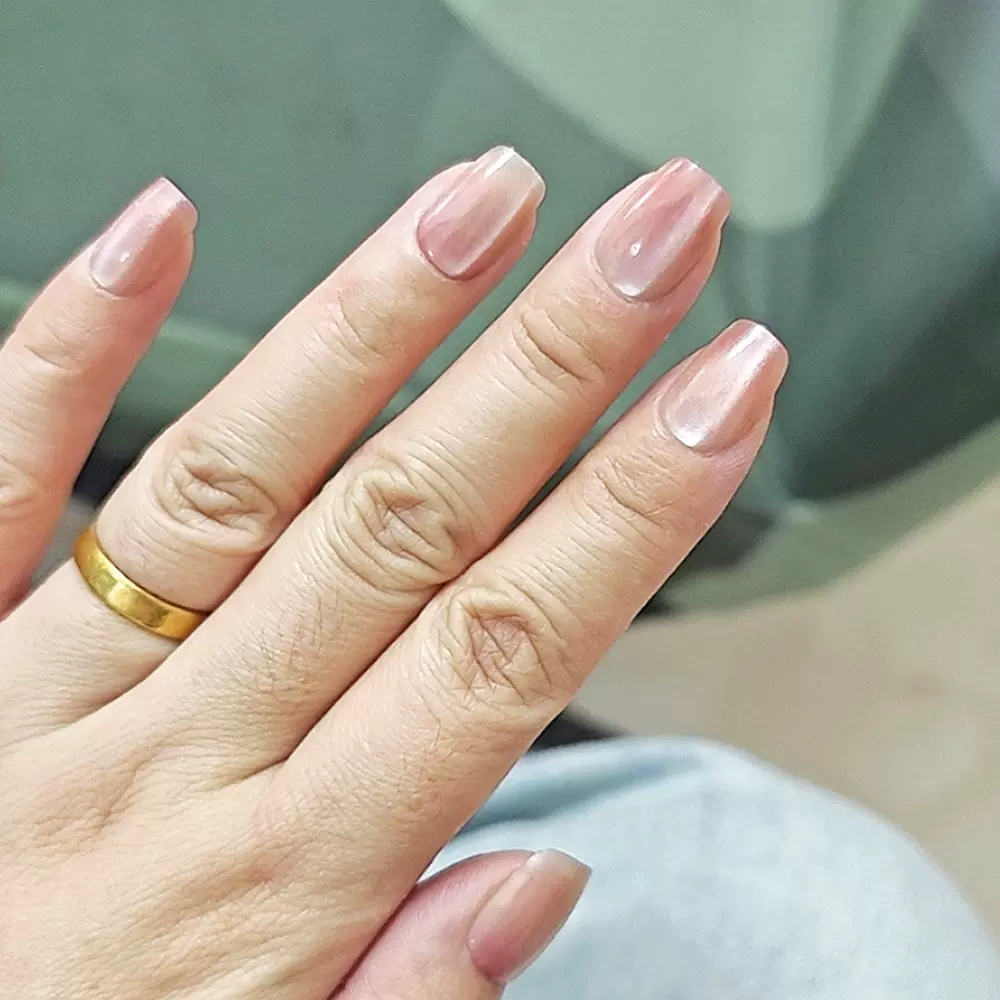 粉猫眼渐变美甲甲片 简约显白新款穿戴甲批发 10片分码手工指甲贴