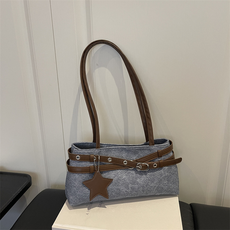 2026 Summer New High-Style Underarm Bag Versatile Light Luxury Shoulder Bag Korean Fashion Commuter Bag Wholesale Women's Bag