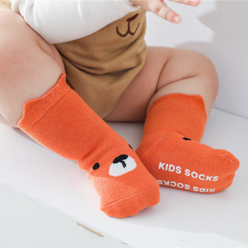 21 autumn and winter new children's floor socks baby socks cartoon dotted mid-calf socks baby non-slip toddler socks cross-border