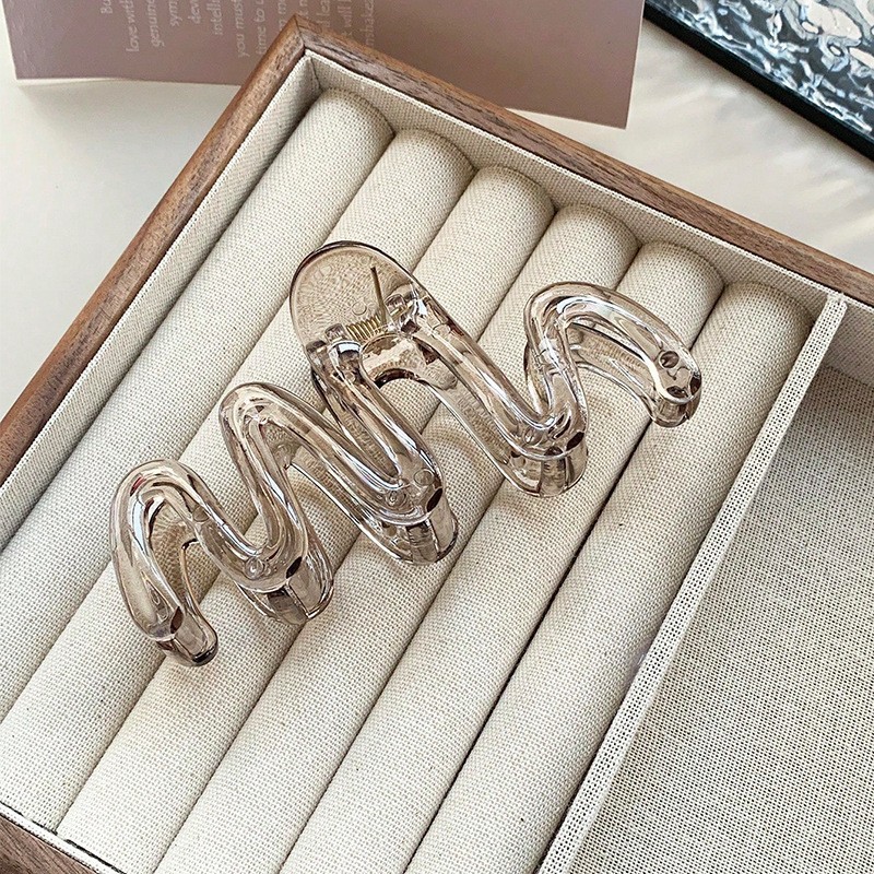 Glossy wavy brown-10.5cm