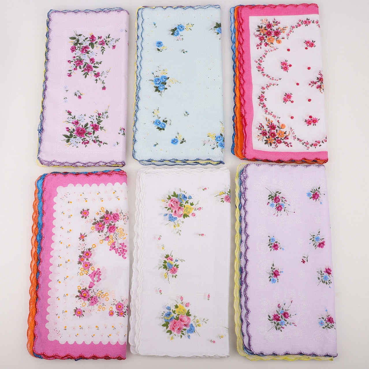 Cross-border bestseller: 30cm small floral cotton women's handkerchief with scalloped edge, vintage retro style, old-fashioned sweat-absorbing handkerchief