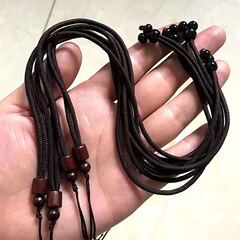 メーカー卸売り檀木ジュエリーペンダントは、ペンダントロープの男女玉佩ネックレスロープのハンドルロープを調節することができる
