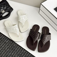�W��վŮЬ26�ļ��r�Л_��ֲ��С��Ƥ�A�^���e��A�_����ƽ����Ь