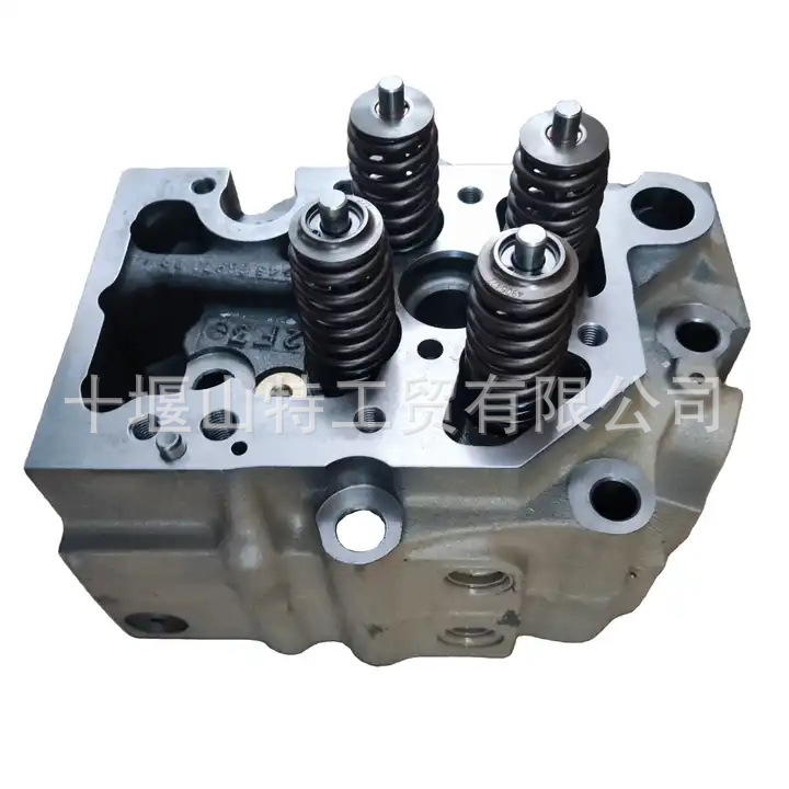 Engineering Machinery Qsk60 Diesel Engine Cylinder Head 5372485 5371714 3641571