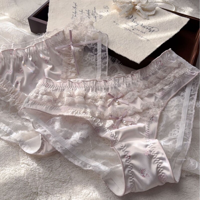 Alice's Rabbit Hole · Stretch Satin Spliced ​​Lace Beaded Sweet Sexy Briefs Pure Desire Lolita