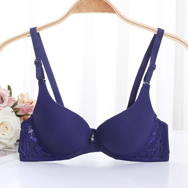 Fábrica de ropa interior de Shantou ajustable en el sitio brillante sin marcas sujetador de pecho pequeño para mujeres reunidas sujetador japonés para jóvenes