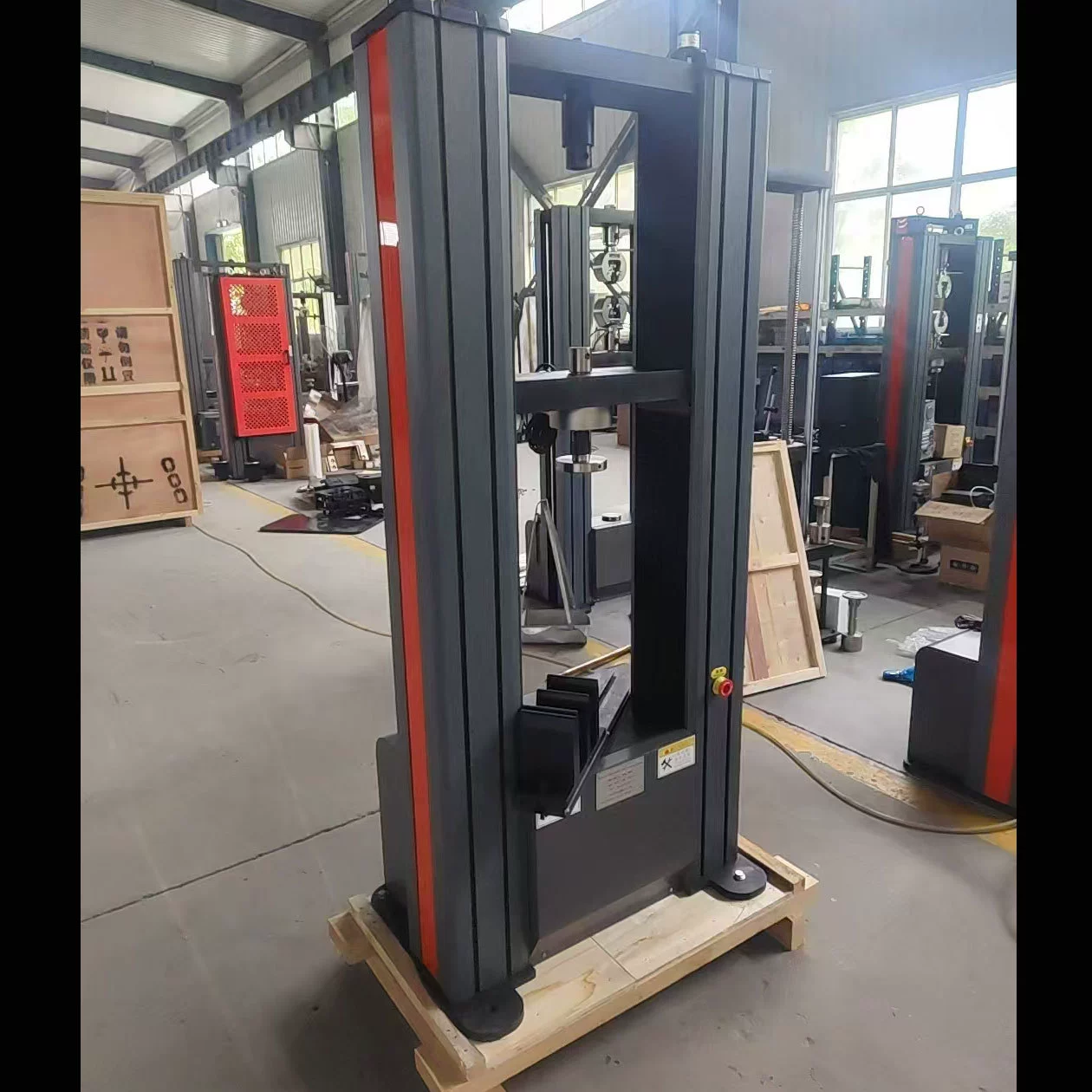 Многофункциональная машина для испытания на искусственные пластины ударной рукоятки