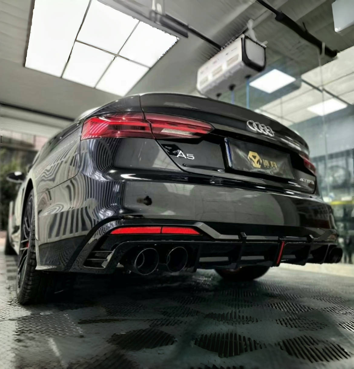 Suitable for 21-25 Audi A5S5 with Lighted Rear Lip, Four Tail Pipes, Vertical Light Rear Lip, Rear Surround, Sports Sline