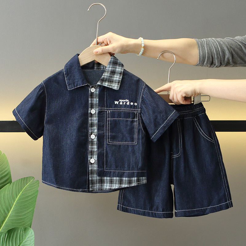 8097 traje de manga corta de mezclilla para niños 2025 nuevo vestido de verano camisa guapa para niños ropa casual de dos piezas de moda