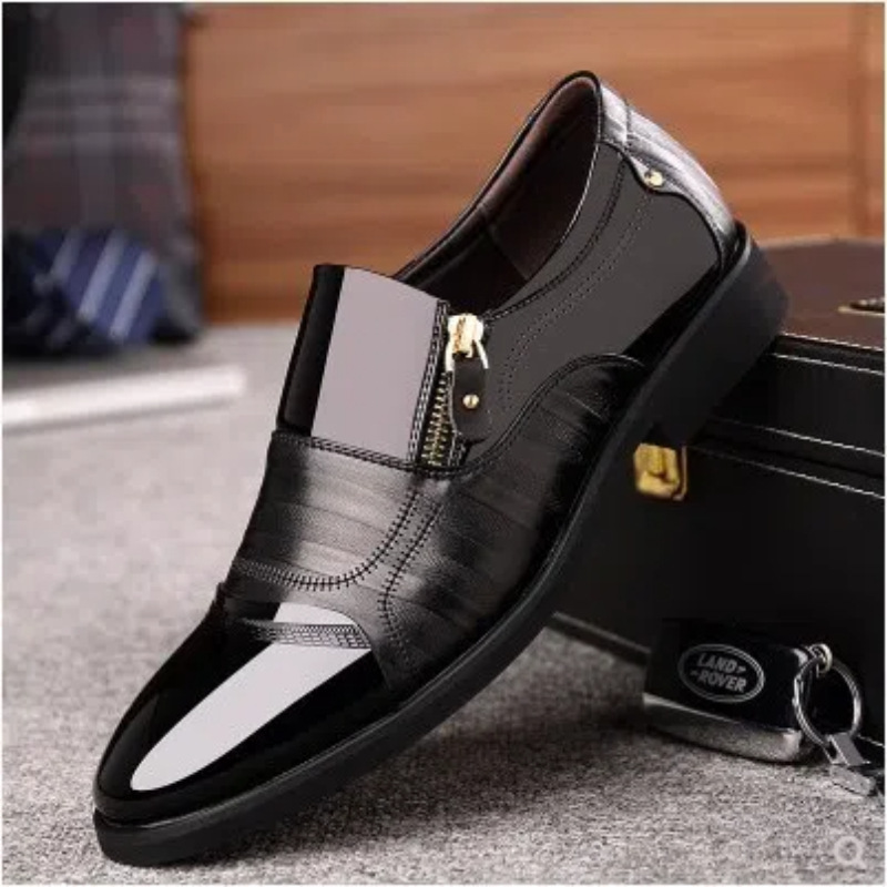 Men's Leather Shoes Trendyy Men's British Brown Pointed Toe Cut Out Slip-Ons Business Casual Leather Shoes Formal Wedding Breathable Leather Shoes