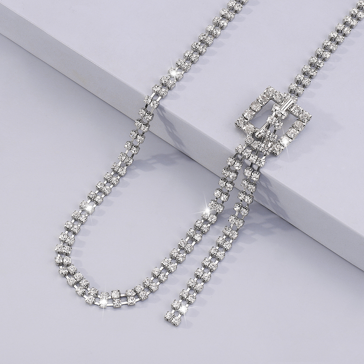 Simple Sexy Claw Chain Metal Geometric Rhinestone Waist Chain display picture 5