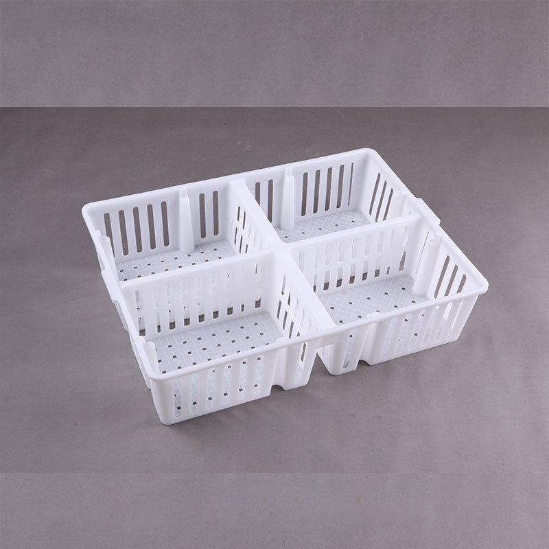 鸡苗箱 运输用鸡苗箱 四格鸡苗周转箱 雏鸡转运箱现货批发