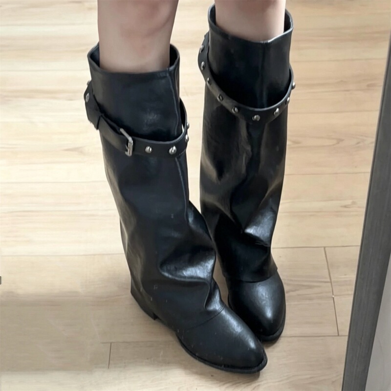 First Encounter with the Spicy Season: Women's Pointed-Toe Black Long Boots, 2026 New Model, Leg-Shaping Rivet Chunky Heel Bootcut Boots First Encounter with the Spicy Season: Women's Pointed-Toe Black Long Boots, 2026 New Model, Leg-Shaping Rivet Chunky Heel Bootcut Boots