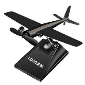 Zhouhui ドイツソーラーカー航空機装飾品 2025 新しい車のセンターコンソール装飾車のインテリアアクセサリー|undefined