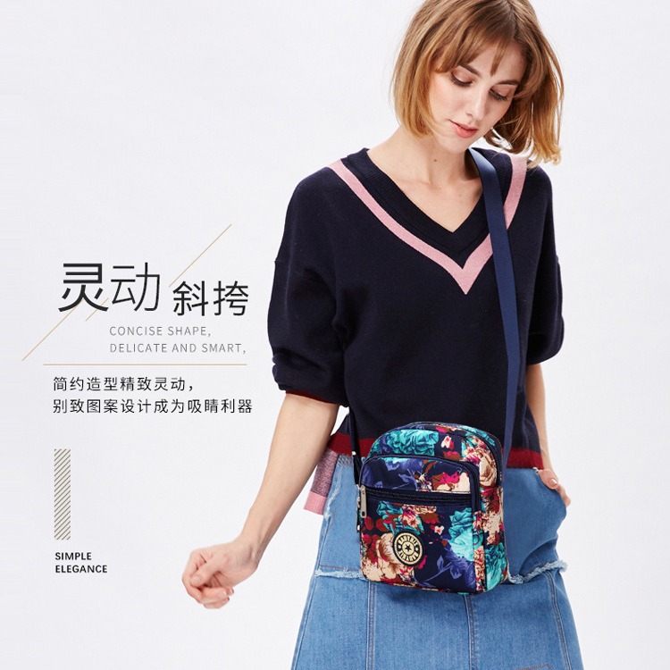 批发新款摆地摊花布包妈妈包单肩斜挎女包尼龙布小包夜市摆摊女包