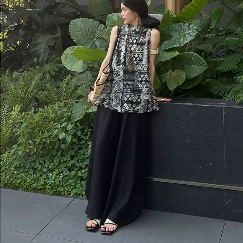 Новый китайский стиль: комплект из двух предметов для женщин 2025, летний жилет без рукавов с воротником-стойкой и пуговицами + широкие брюки
