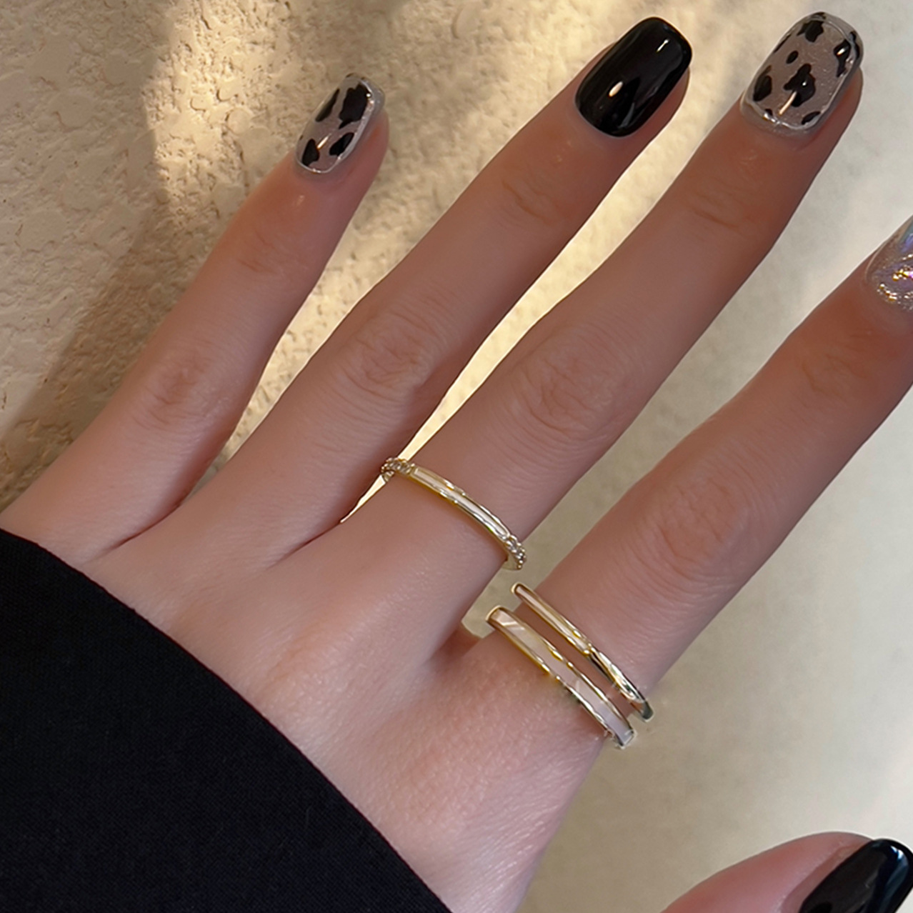 carousel-thumb-2