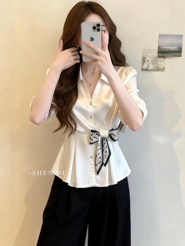 Áo sơ mi lụa trắng kiểu Pháp tay ngắn, thắt lưng lụa, dáng suông gầy — màu trắng
