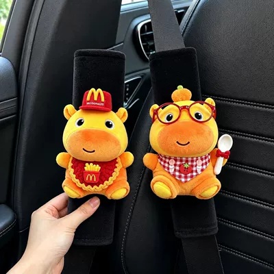 Capybara Lulu Car Seatbelt Shoulder Pads for Couples, Car Seatbelt Anti-Wear Covers, Interior Decorations (Seat belt shoulder pad) - mcdangdang-lulu-foodie-lulushoulder-pads