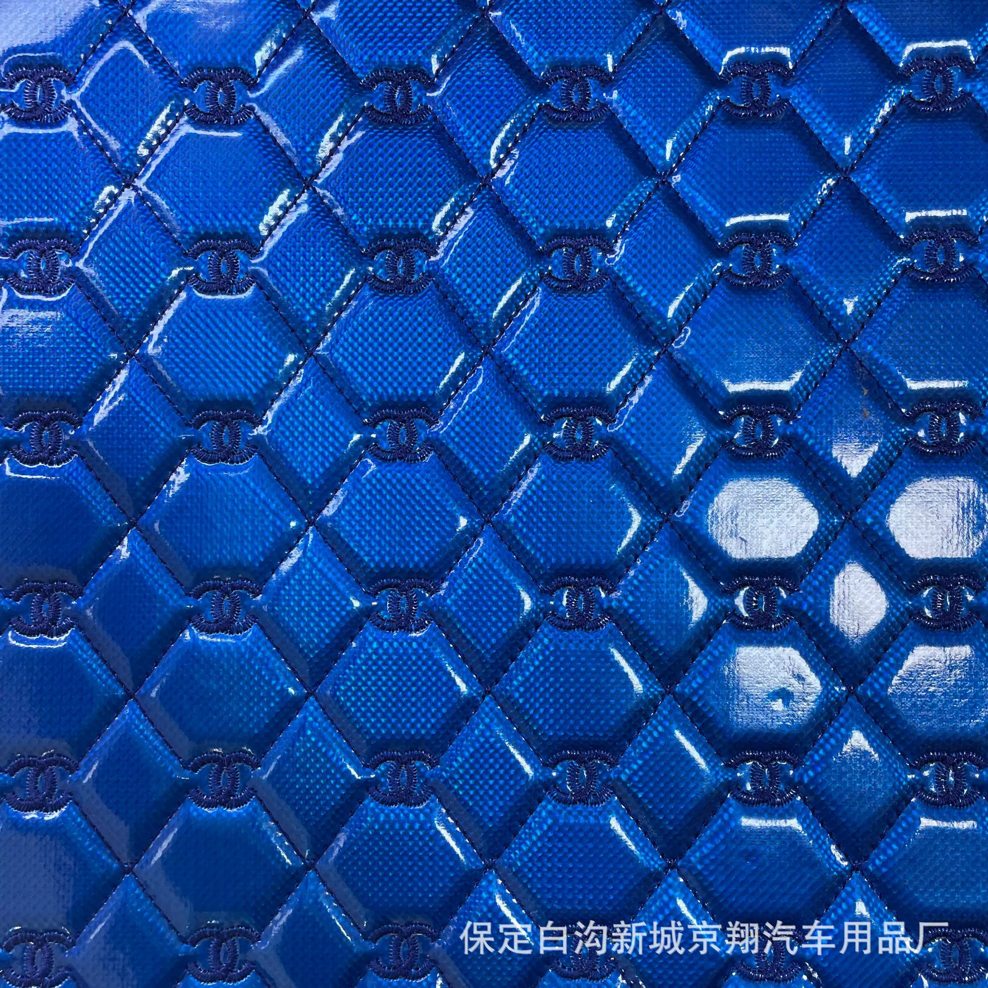 Лазерный кожаный автомобиль крыша автомобильный коврик рулон сырья производитель из первых рук поставки губка xpe стеганая вышивка