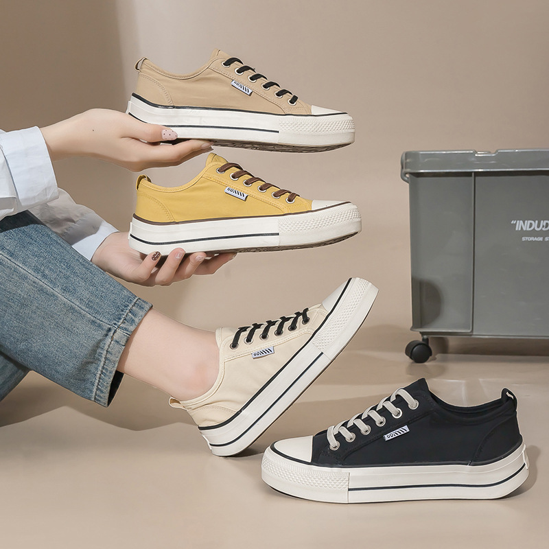 2026 nuevo estilo de moda zapatos de lona de altura de suela gruesa para mujeres zapatos de moda retro más estudiantes zapatos de lona casuales universales