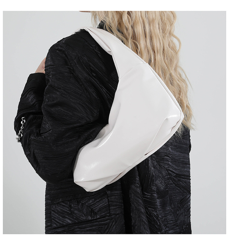 302g Weight Polyester Lining Material Zipper Closure Type Single Shoulder Strap Strap Type Shoulder Bag Bags Type Casual, Daily, Shopping Occasion Pu Leather Material Solid Color, Bow Knot Pattern All Seasons Season Women's Gender Streetwear Style Dumpling Shape Shape Women's Pu Leather Solid Color Bow Knot Streetwear Dumpling Shape Zipper Shoulder Bag 4