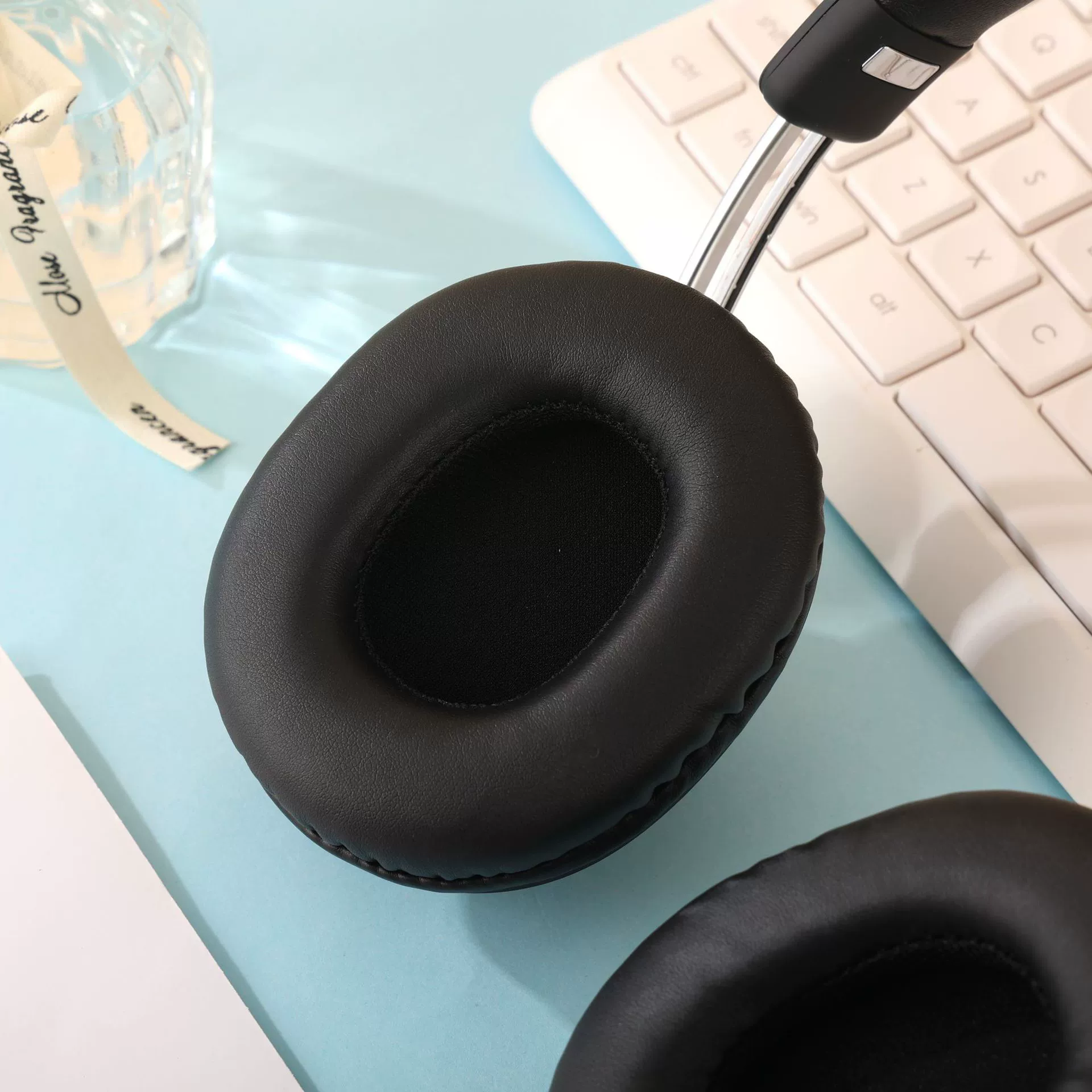 Популярные беспроводные складные Bluetooth-наушники для игр и спорта, универсальная гарнитура от производителя