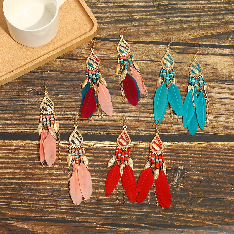 High-value tremolo feather earrings Bohemian long tassel photo trendy women's ear hook personality wholesale earrings High-value tremolo feather earrings Bohemian long tassel photo trendy women's ear hook personality wholesale earrings