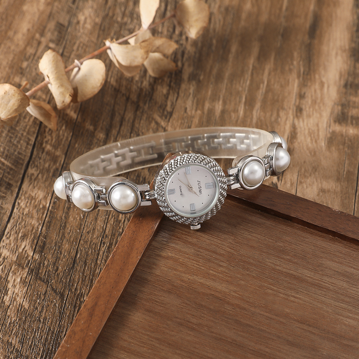 Solid Color Pattern Elegant Simple Style Solid Color Snap Button Quartz Women's Watches