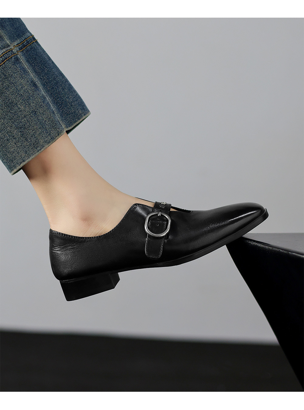 ジェンロックミー　2021 CHIKO Baker Round Toe Block Heels Mary Jane Shoes