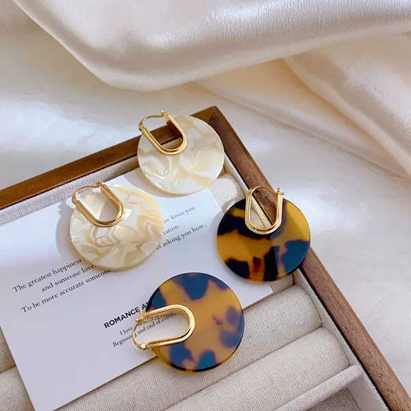 Copper Gold-Plated European and American Style Exaggerated Leopard Print Vintage Resin Earrings for Women, Light Luxury High-End Fashion Ear Clips and Ear Accessories