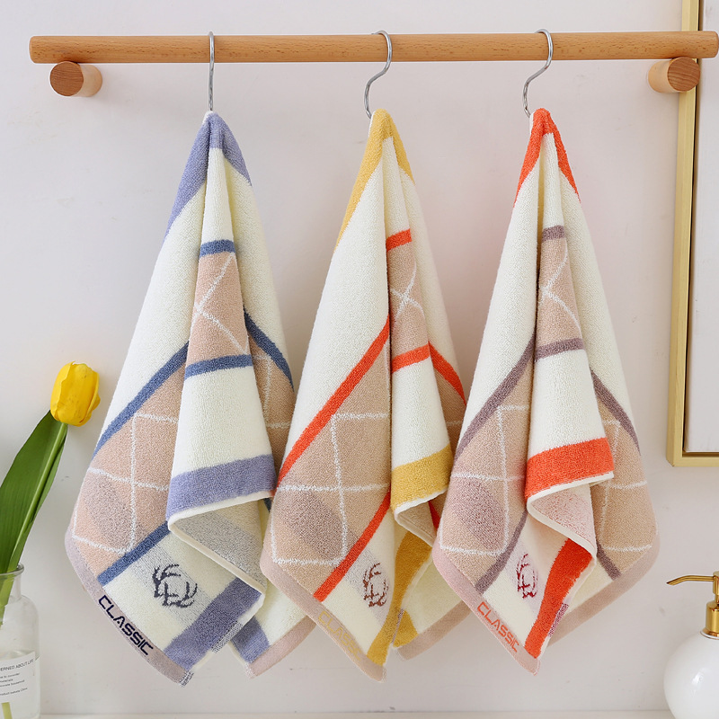 Towel factory wholesale 32 thick yarn-dyed cotton face absorbent color bar sports gift box lint-free gift towel Towel factory wholesale 32 thick yarn-dyed cotton face absorbent color bar sports gift box lint-free gift towel