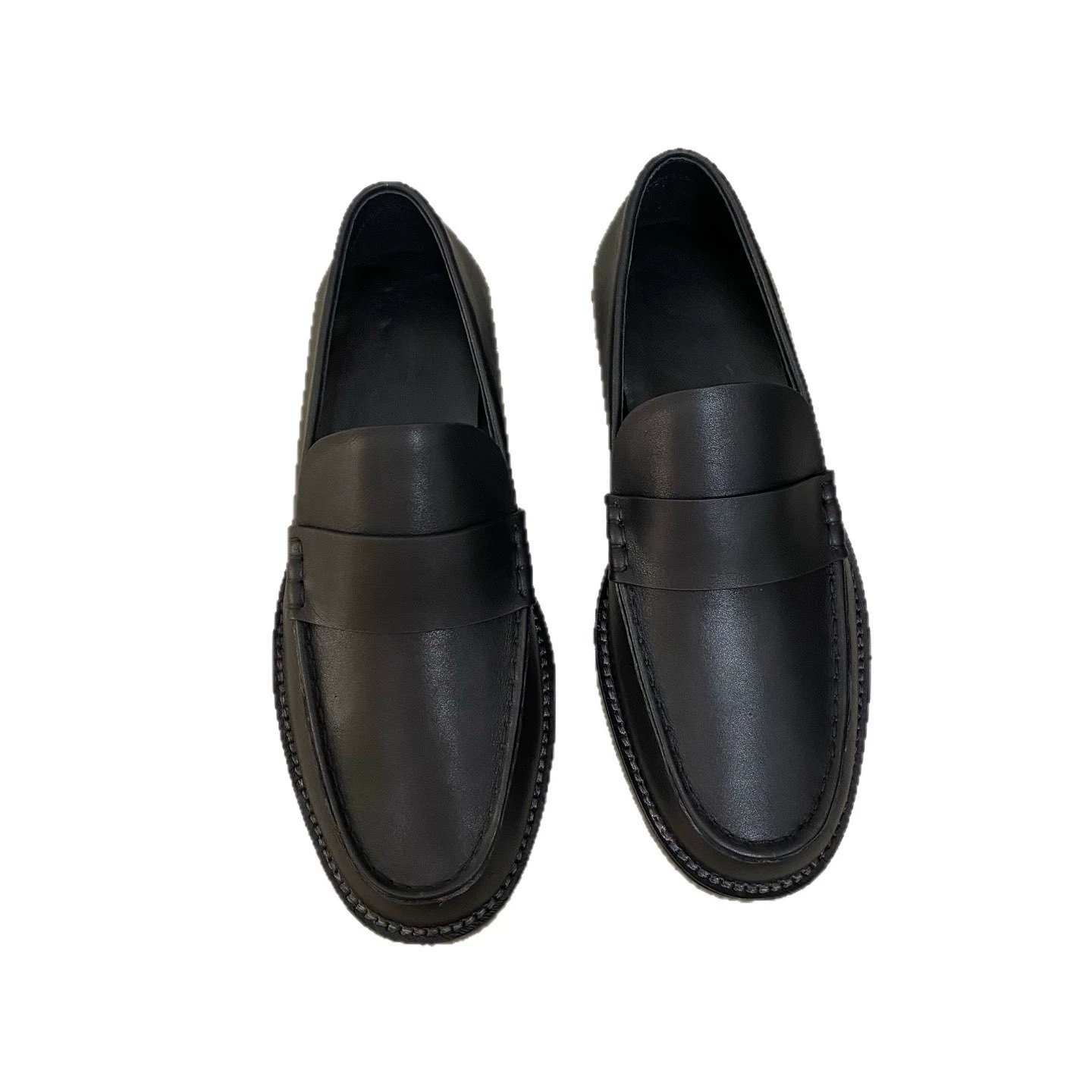 Small leather retro loafers, 2025 years, simple and elegant design