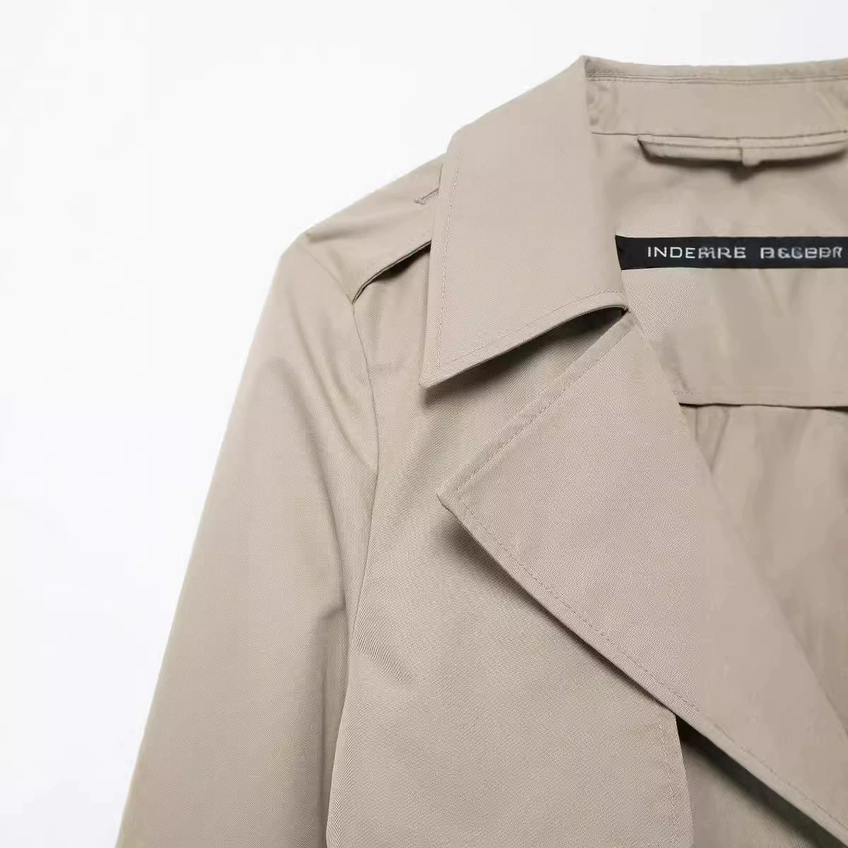 Trench coat, осеннее пальто, брекеты, европейский стиль
