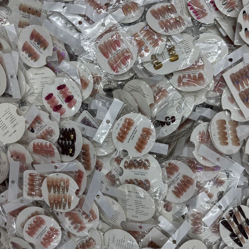 Purely handmade high-quality press-on nails, mixed batch, available for stall sales and live streaming, handmade blind boxes, unique items, wholesale finished nail art pieces Purely handmade high-quality press-on nails, mixed batch, available for stall sales and live streaming, handmade blind boxes, unique items, wholesale finished nail art pieces