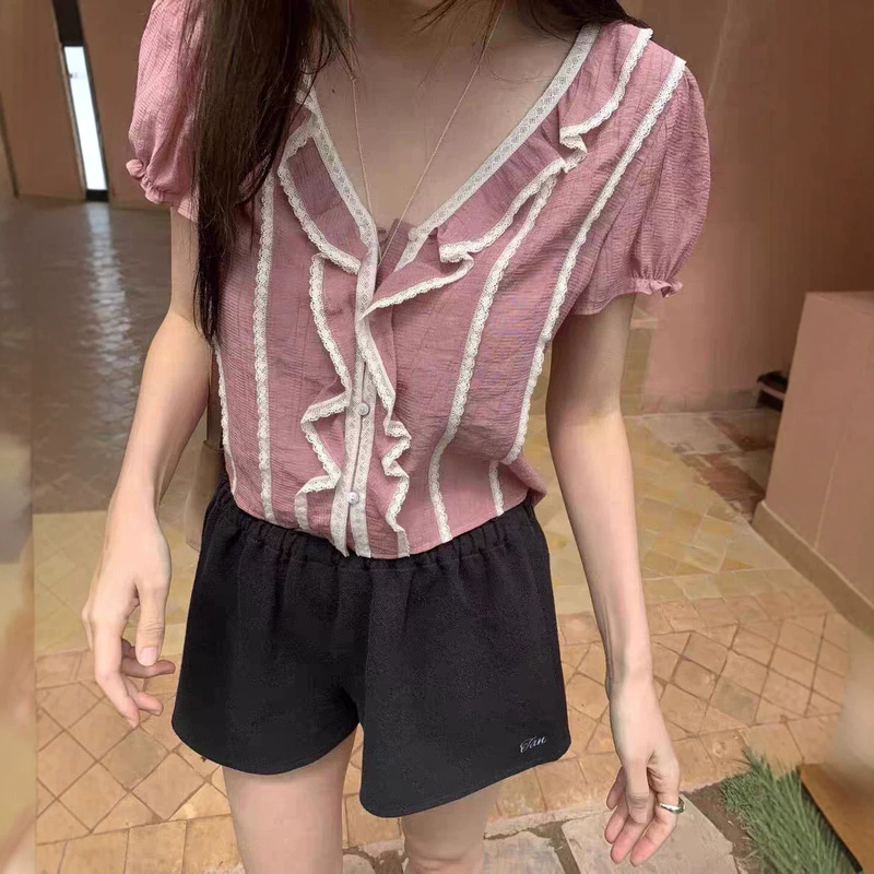 Now Available: Tannat Ruffled Lace Patchwork Short-Sleeve Shirt, Korean Designer Women's Clothing, Sweet Style Korean-Style Top Now Available: Tannat Ruffled Lace Patchwork Short-Sleeve Shirt, Korean Designer Women's Clothing, Sweet Style Korean-Style Top