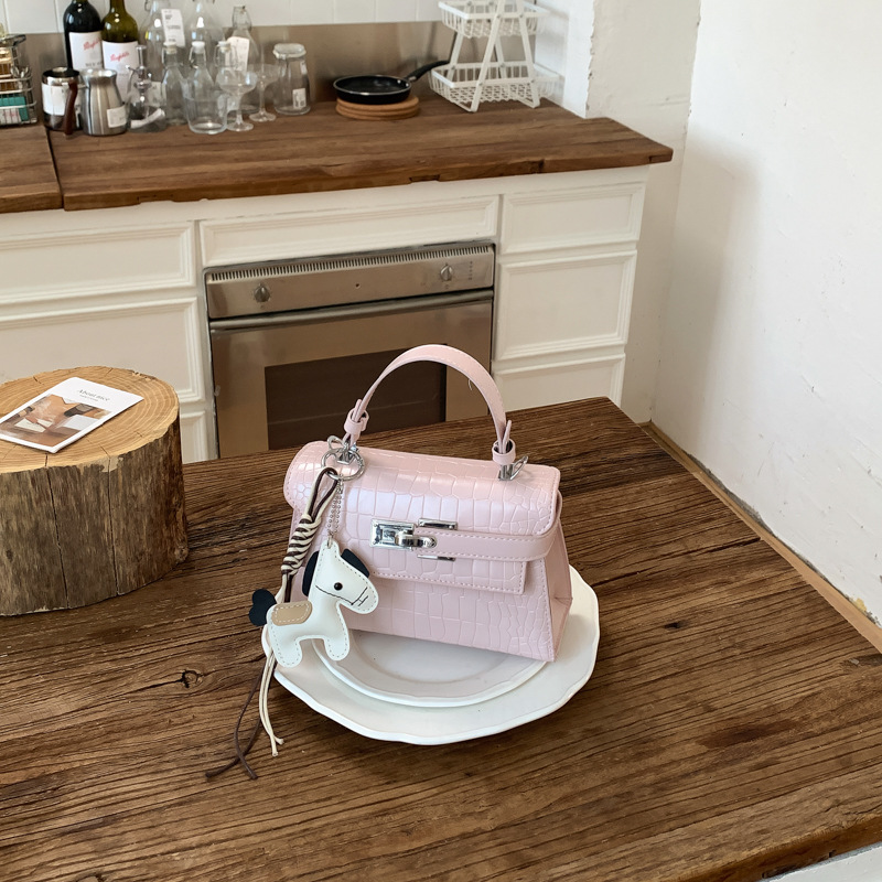 Bolso de tendencia transfronteriza para mujeres 2026 nuevo retro cocodrilo Kelly bolso de alto nivel de hombro bolso de mujer image 8