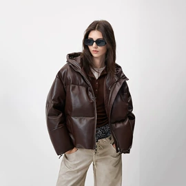 皮草;女式皮衣;羽绒服