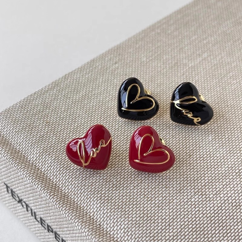 1 Pair Simple Style Heart Shape Plating Alloy Gold Plated Ear Studs display picture 2