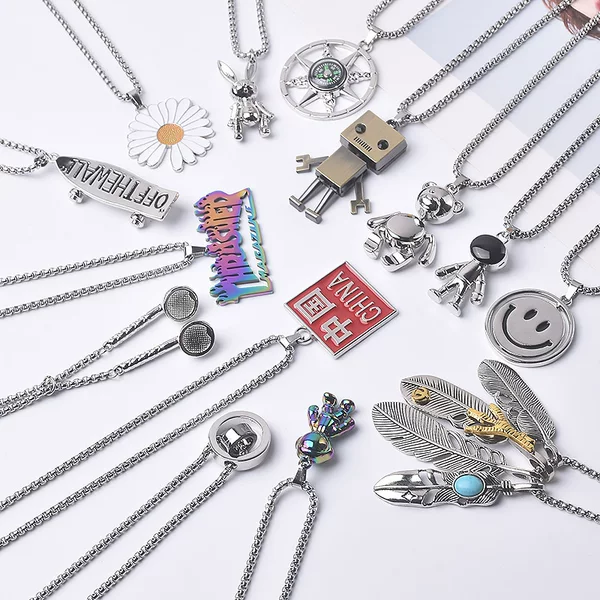 Street Fashion Men's Necklaces, Personalized Internet Celebrity Pendants, Long Sweater Chains, Stainless Steel Jewelry Factory Wholesale