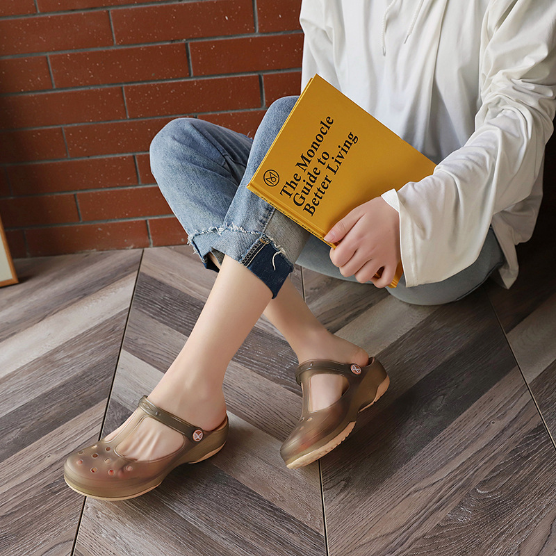 New Style Hole Shoes Women's Summer Outer Wear Thick Bottom Non-slip Beach Shoes Hollow Breathable Nurse Non-stinky Feet Baotou Women