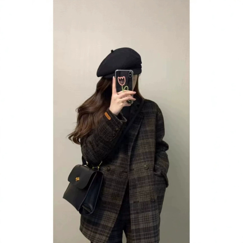 Retro Chanel-style plaid woolen blazer, 2026 autumn and winter new Korean style, thickened, slimming, versatile woolen coat Retro Chanel-style plaid woolen blazer, 2026 autumn and winter new Korean style, thickened, slimming, versatile woolen coat