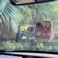 ミニハローキティバッグペンダントニッチイン絶妙なスタイルの金属チェーン装飾小さなバッグ韓国ミニ個性