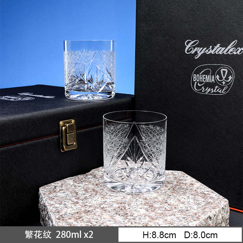 Caja de regalo de whisky de alta calidad importada de la República Checa, regalo de alta calidad, tazas de vino de cristal de corte de Edo