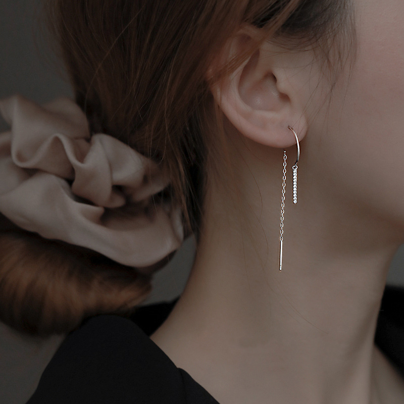 Long diamond-embedded ear line personalized cold style earrings female tassel ear jewelry 2024 new fashion earrings female gift