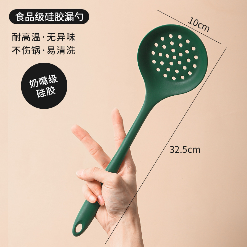 Venta al por mayor sartén antiadherente para el hogar silicona pala China pala resistente a altas temperaturas pala cuchara traje colador cuchara de sopa traje de cocina conjunto de cinco piezas