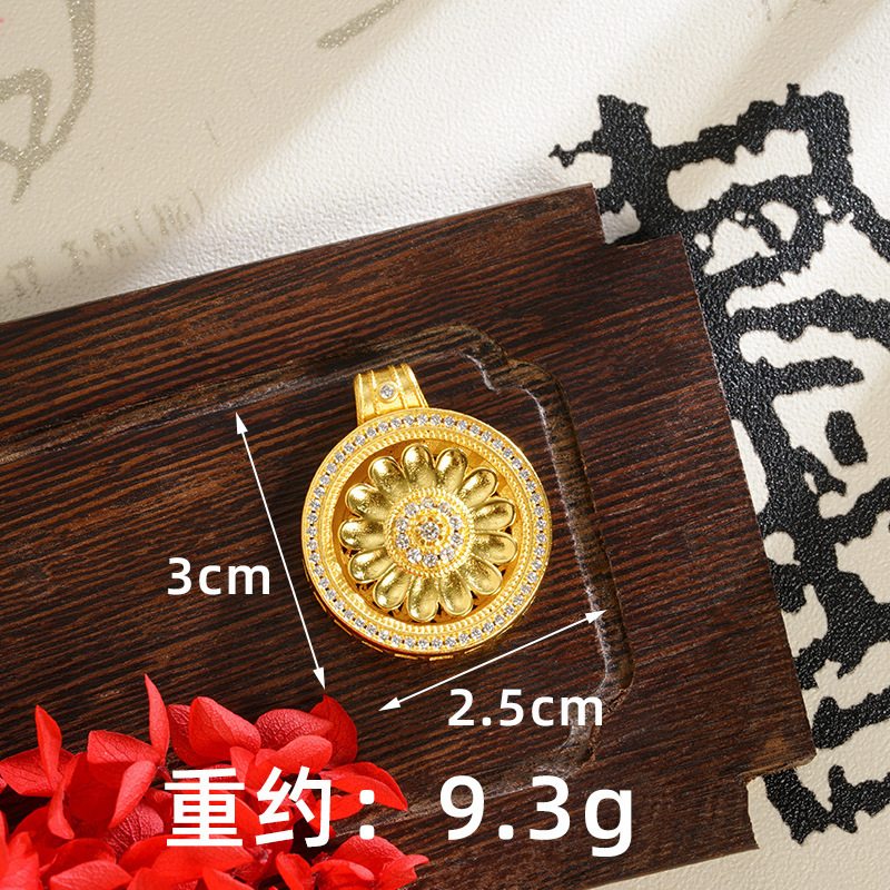 Herencia de oro de arena antigua, brújula de ocho tesoros, collar de bendición, estilo chino hueco, retro, marea nacional, joyería de aleación de cobre al por mayor