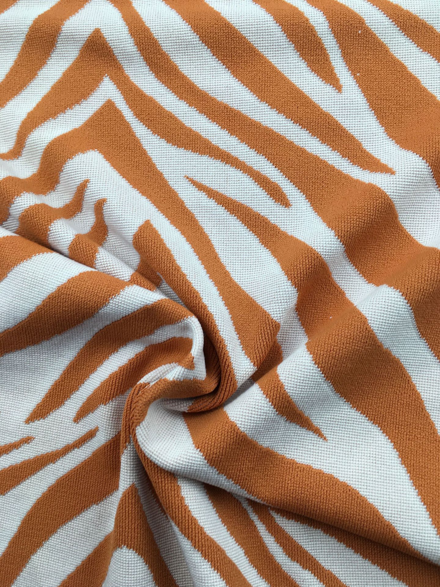 705259锦纶色织提花 适用于内衣泳衣服装的锦纶色织提花面料