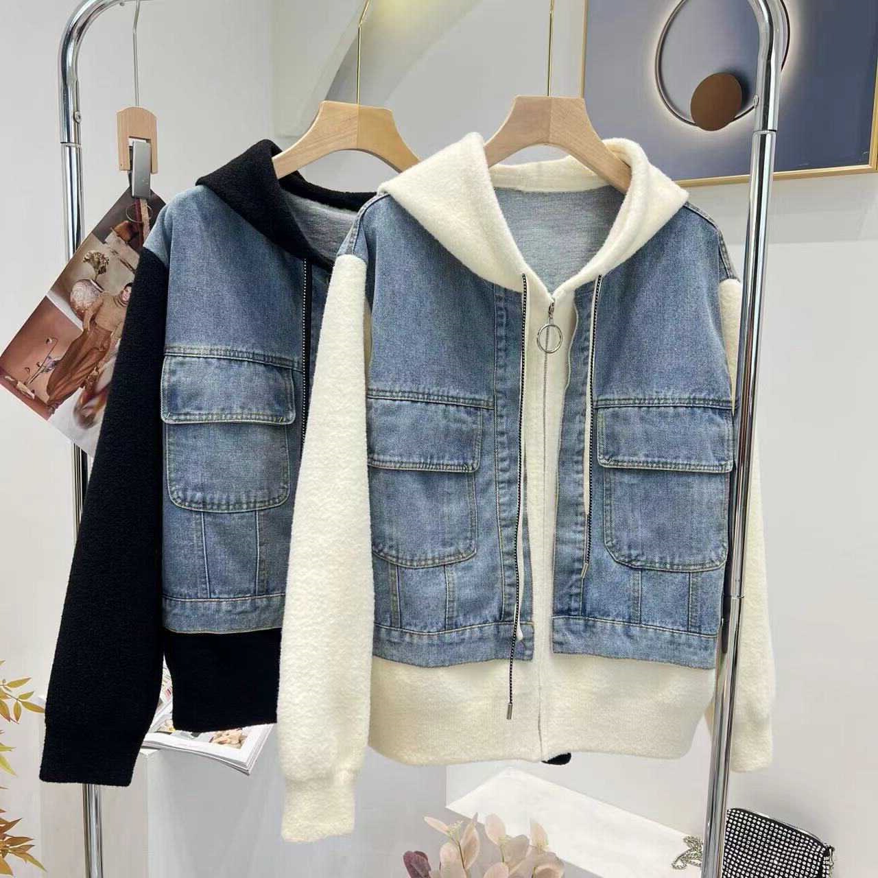 Vintage-Inspired Patchwork Denim Jacket With Hood – Oversized Baseball Silhouette (One Size, Beige/Black Wash)_mkmklike.com