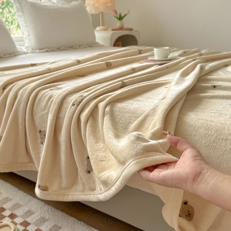 A类珊瑚绒盖毯冬季毛毯可机洗空调毯单人午睡毯四季毯双面绒床单